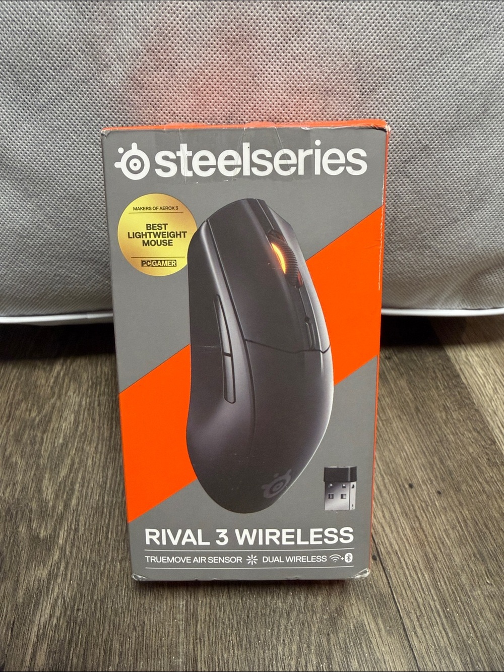 Logitech Wireless Gaming Mouse - Black with Orange Accent